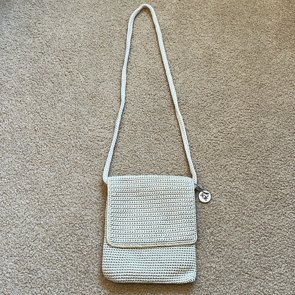 Beige The Sak crossbody bag in excellent condition. Zipper inner pocket. - Picture 2 of 6